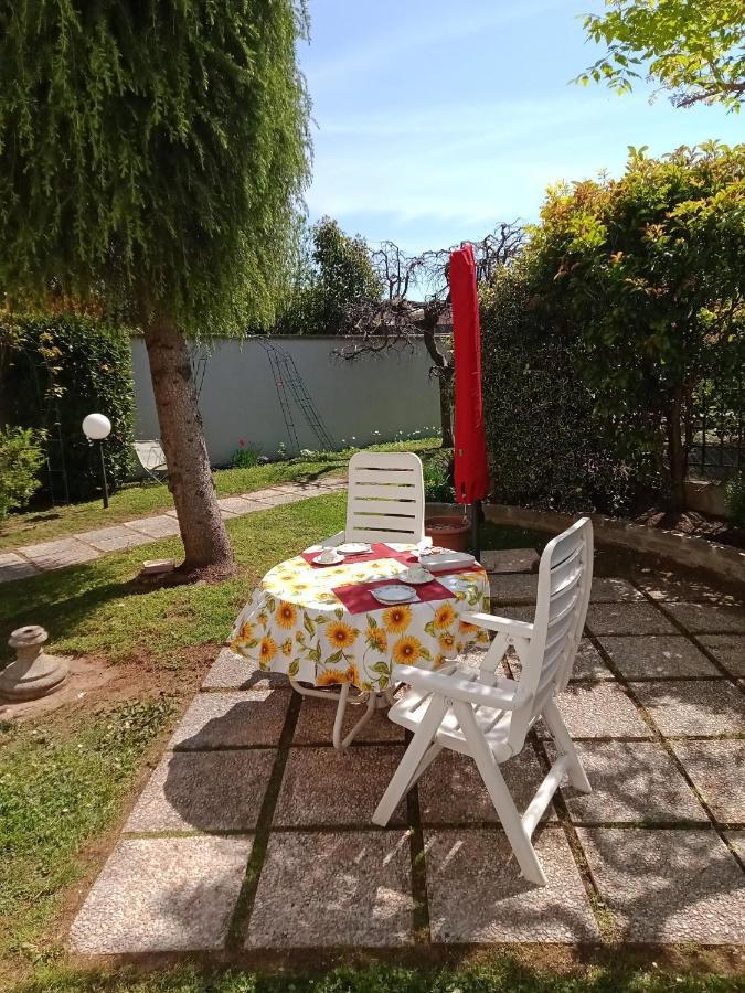 B&B Il Cantuccio Ντεζεντσάνο ντελ Γκάρντα Εξωτερικό φωτογραφία
